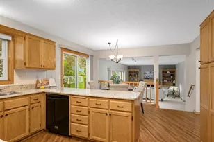 12711 Edinborough Way, Apple Valley, MN 55124 - Photo 14