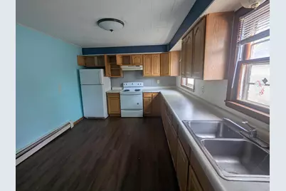 306 4th Avenue S, Princeton, MN 55371 - Photo 2