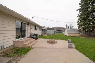 3121 7th St N, Fargo, ND 58102 - Photo 30