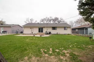 3121 7th St N, Fargo, ND 58102 - Photo 32