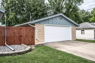 1000 8th St, Farmington, MN 55024 - Photo 4