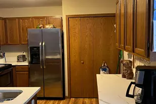 7026 19th St N, Oakdale, MN 55128 - Photo 6