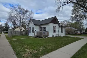 1426 13th Ave S, Fargo,  58103 - Photo 4