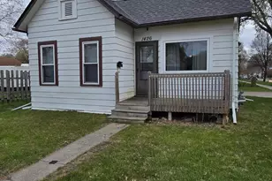 1426 13th Ave S, Fargo,  58103 - Photo 2
