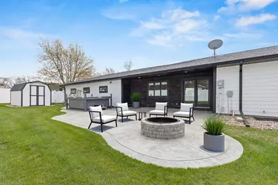711 8th Street W, Clear Lake, SD 57226 - Photo 6