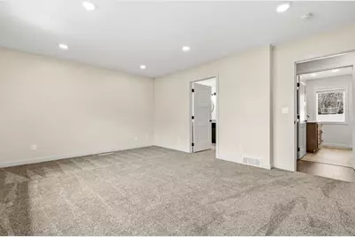 711 8th Street W, Clear Lake, SD 57226 - Photo 46