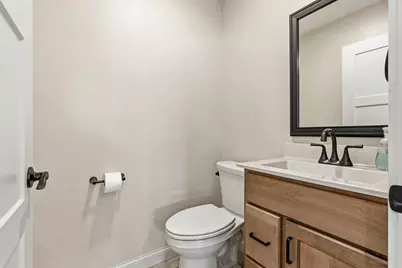 711 8th Street W, Clear Lake, SD 57226 - Photo 26