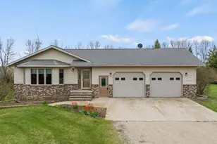 1575 State Hwy 19, Hendricks, MN 56136 - Photo 2