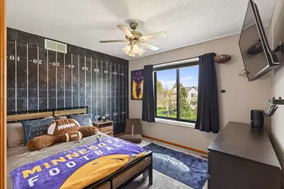 1967 Hazen Street, Shakopee, MN 55379 - Photo 24