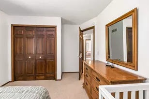 14805 Minnehaha Pl, Wayzata, MN 55391 - Photo 40