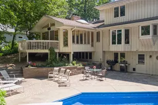 14805 Minnehaha Pl, Wayzata, MN 55391 - Photo 8