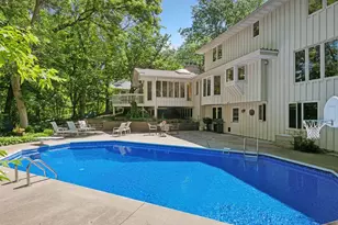 14805 Minnehaha Pl, Wayzata, MN 55391 - Photo 4