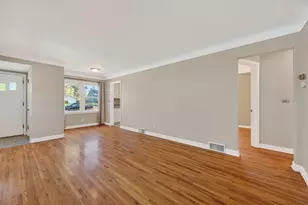 1848 Montana Ave E, Saint Paul, MN 55119 - Photo 6