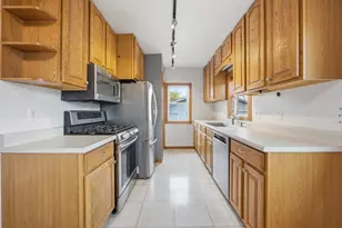 1621 8th Ave S, Fargo,  58103 - Photo 8