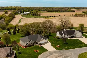1020 Istas Ln SW, Oronoco, MN 55960 - Photo 2