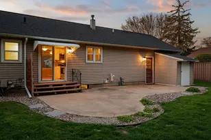 1803 5th Ave SW, Austin, MN 55912 - Photo 8