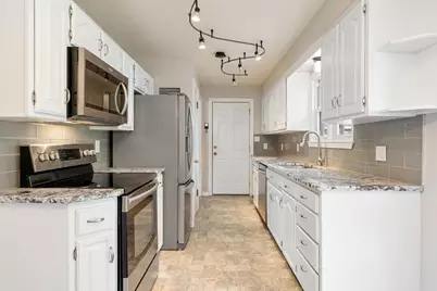 1803 5th Avenue SW, Austin, MN 55912 - Photo 16