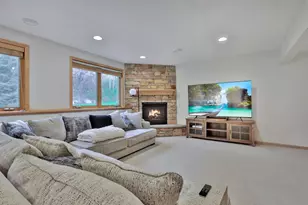 507 Owasso Hills Dr, Roseville, MN 55113 - Photo 34