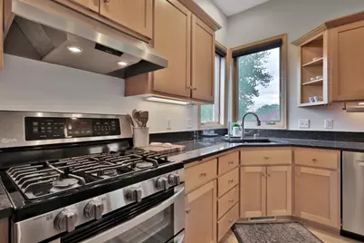 507 Owasso Hills Drive, Roseville, MN 55113 - Photo 8