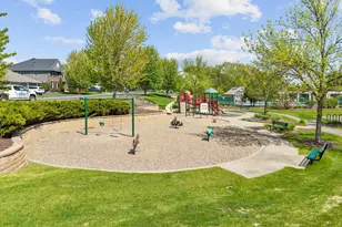 7552 Blackoaks Ln N, Maple Grove, MN 55311 - Photo 50