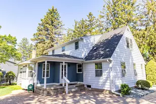 436 Bernard St E, West Saint Paul, MN 55118 - Photo 2