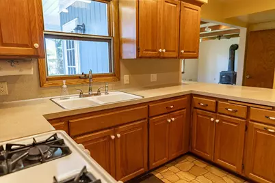 436 Bernard Street E, West Saint Paul, MN 55118 - Photo 6