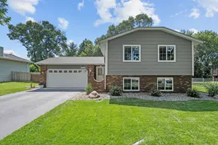 9931 Ives Ln N, Maple Grove, MN 55369 - Photo 2