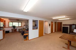 2273 6th St N, North Saint Paul, MN 55109 - Photo 22