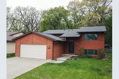 2273 6th Street N, North Saint Paul, MN 55109 - Photo 1