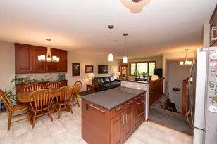 2273 6th St N, North Saint Paul, MN 55109 - Photo 16