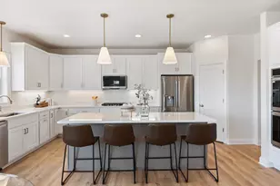 2018 Lusitano St, Shakopee, MN 55379 - Photo 22
