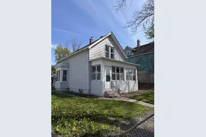 879 Conway Street, Saint Paul, MN 55106 - Photo 1