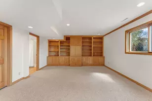 3069 Meadow Brook Dr, Woodbury, MN 55125 - Photo 36