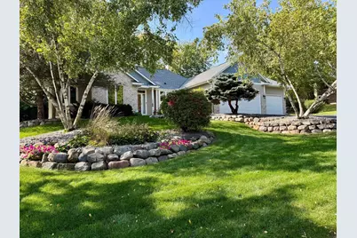 11272 Kenworth Lane, Lakeville, MN 55044 - Photo 2