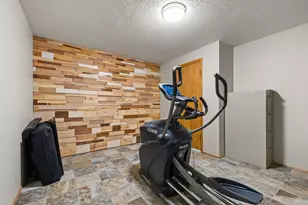 11272 Kenworth Ln, Lakeville, MN 55044 - Photo 48