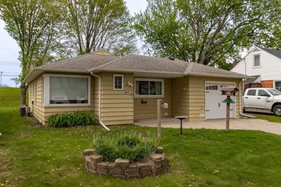 911 13th Avenue NW, Rochester, MN 55901 - Photo 1
