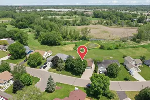 5461 Golfview Ave N, Oakdale, MN 55128 - Photo 1