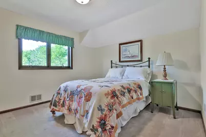 1260 Kolff Court, Newport, MN 55055 - Photo 54