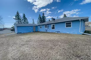 24 Horn Blvd, Silver Bay, MN 55614 - Photo 2
