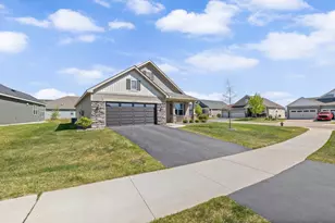 6099 Idsen Ln S, Cottage Grove, MN 55016 - Photo 2