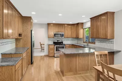 15112 Chestnut Circle, Burnsville, MN 55306 - Photo 8