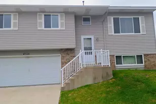15872 Granada Ave, Apple Valley, MN 55124 - Photo 1