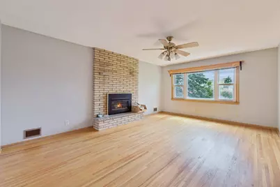 7925 29th Avenue N, New Hope, MN 55427 - Photo 10