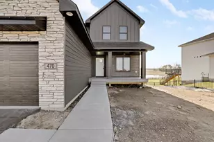 470 Sea Wing Blvd, Prescott, WI 54021 - Photo 2