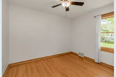 2065 William Street, Roseville, MN 55113 - Photo 18