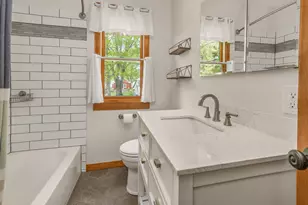 2065 William St, Roseville, MN 55113 - Photo 16