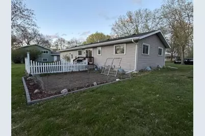 608 S Donnelly Avenue, Litchfield, MN 55355 - Photo 30