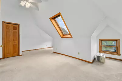 1558 E Madison Street, Eau Claire, WI 54703 - Photo 18