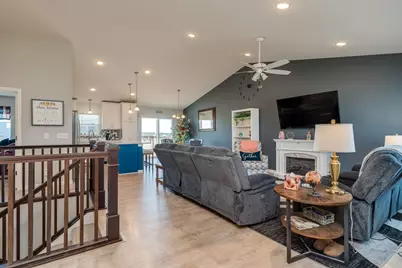1000 Mulberry Avenue NE, Montgomery, MN 56069 - Photo 4