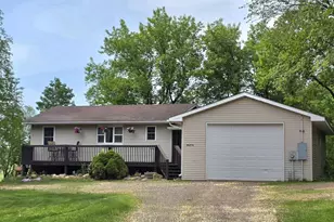 26274 Wilkinson Ave, Quamba, MN 55007 - Photo 1
